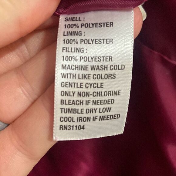 Crown & Ivy Puffer Vest Fuchsia Navy Zip Pockets Adjustable Straps Women Small - Picture 12 of 12